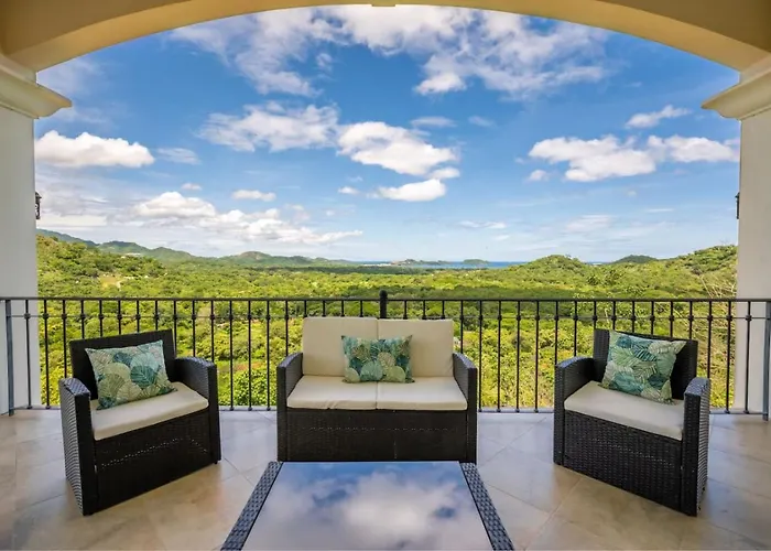 Casa De La Promesa, Luxurious Retreat With Pool Hébergement de vacances