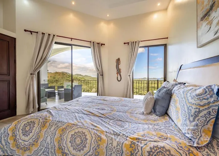 Casa De La Promesa, Luxurious Retreat With Pool Hébergement de vacances *