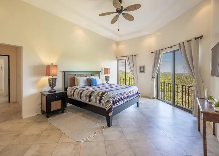 Casa De La Promesa, Luxurious Retreat With Pool Hébergement de vacances Potrero (Guanacaste)