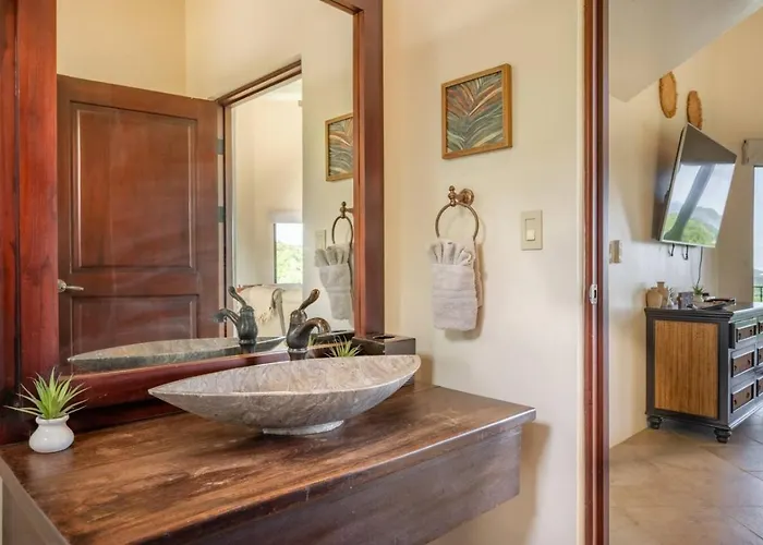 Casa De La Promesa, Luxurious Retreat With Pool Hébergement de vacances